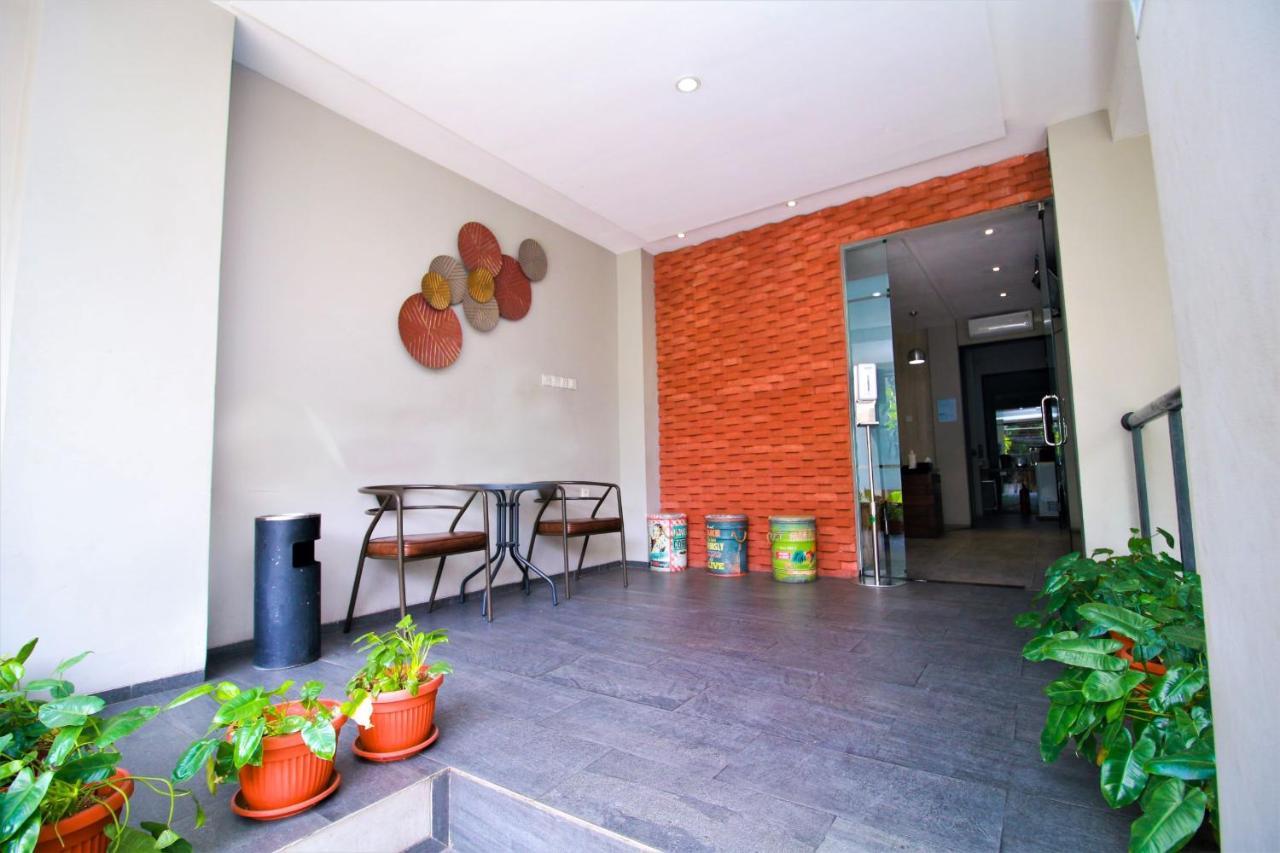 Bale Resident Hostel Jakarta Bagian luar foto