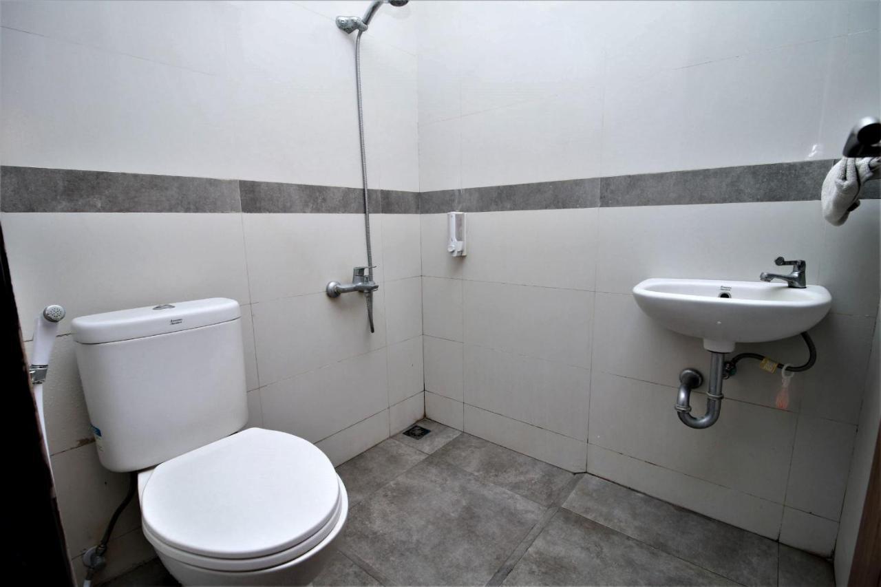 Bale Resident Hostel Jakarta Bagian luar foto