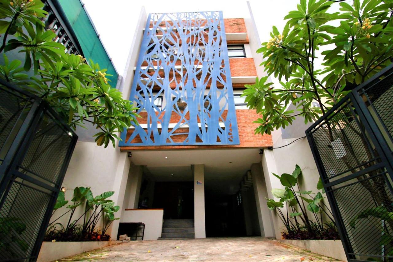 Bale Resident Hostel Jakarta Bagian luar foto